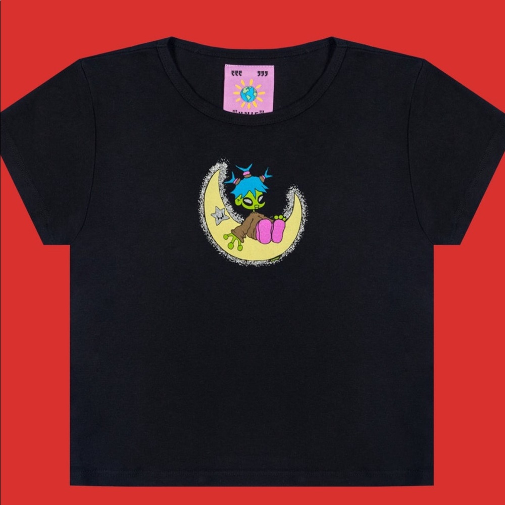 UNIF alien baby tee size M - Picture 2 of 3